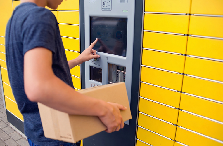 Parcel Delivery Lockers in Canada