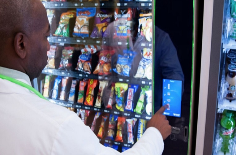 Maximizing Retail Profitability: The Ultimate Guide to Smart Snack and Drink Vending Machines