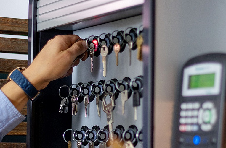 Choosing the Right Electronic Key Cabinets for Your Needs