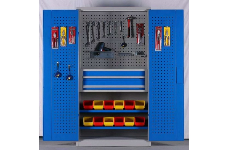 A Smarter Way to Organize Your Auto Repair Shop: Heavy-Duty Tool Cabinets That Actually Work