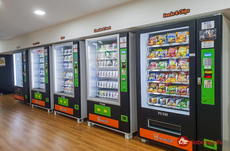 How the Modern Vending Machine Became Your 24/7 Convenience Store