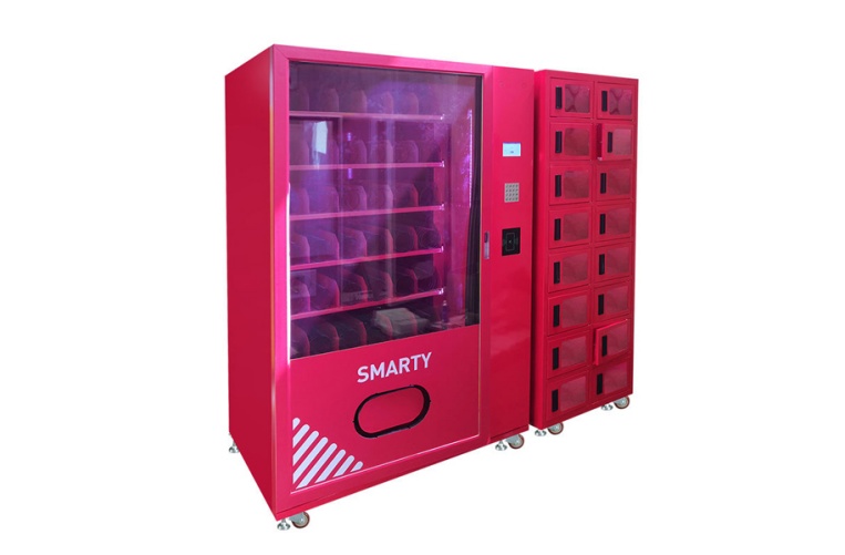 Racket & Beverage Vending Machine From Minno