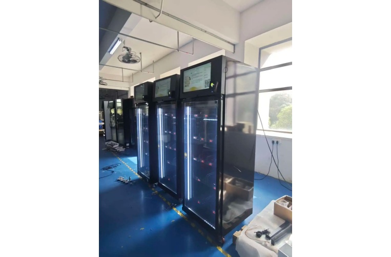 AI Vending Machine For Bars — Smart, Fast, And Accurate