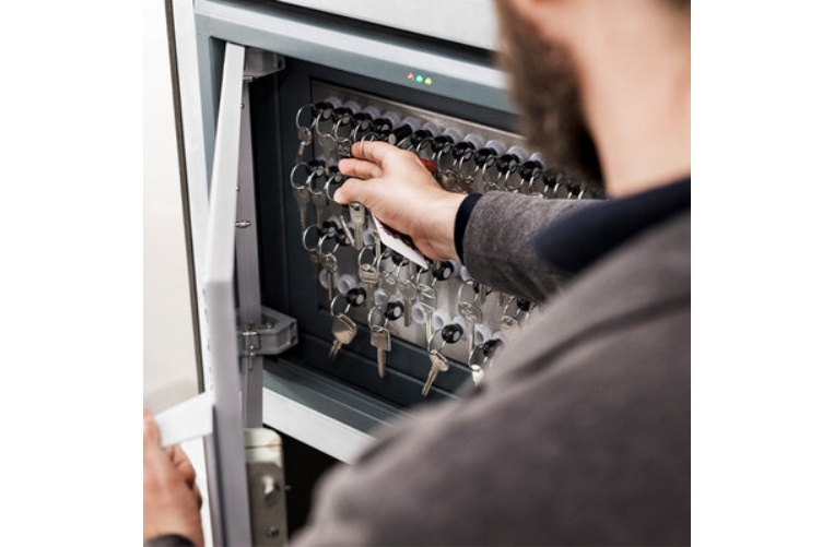 Why More Organizations Are Investing in Key Management Cabinets