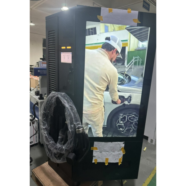 DC Fast Charger with 43-inch LCD MN-X02